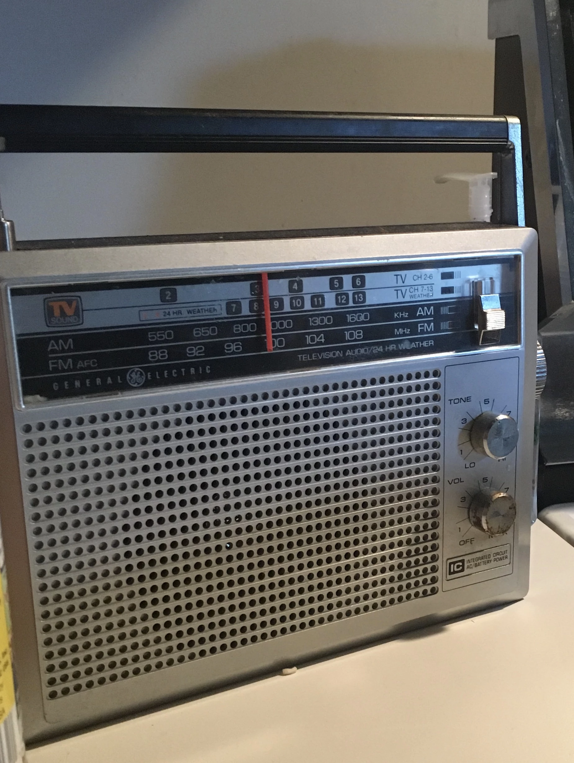 Old Radio (TSM Mike Soileau)